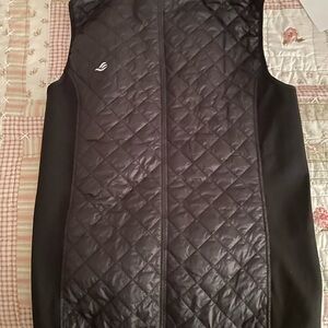 PRICE IS FIRM ❤️GRACEDBYGRIT - Large - Black Quilted Vest